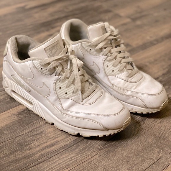 Men’s Nike Air-Max Shoes size 12 - Picture 1 of 5